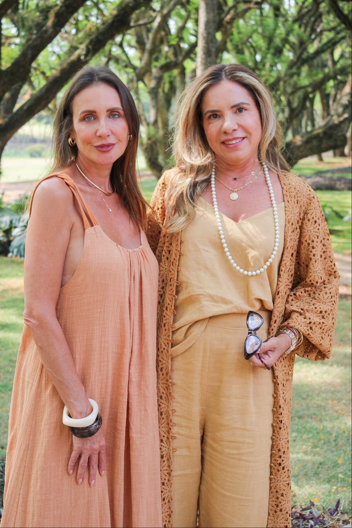 Sílvia Paiva e Leila Oliva