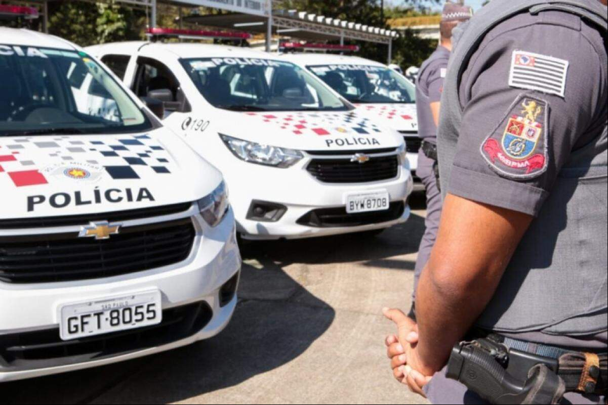 Comerciante foi morto a tiros na porta de sua loja no Jardim Campo Grande, em Campinas; autor estava encapuzado e fugiu em um carro prata.