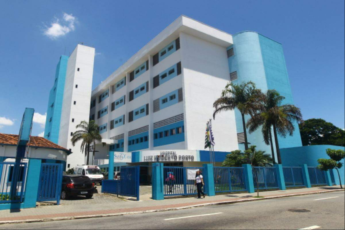 Santa Casa está com vagas abertas