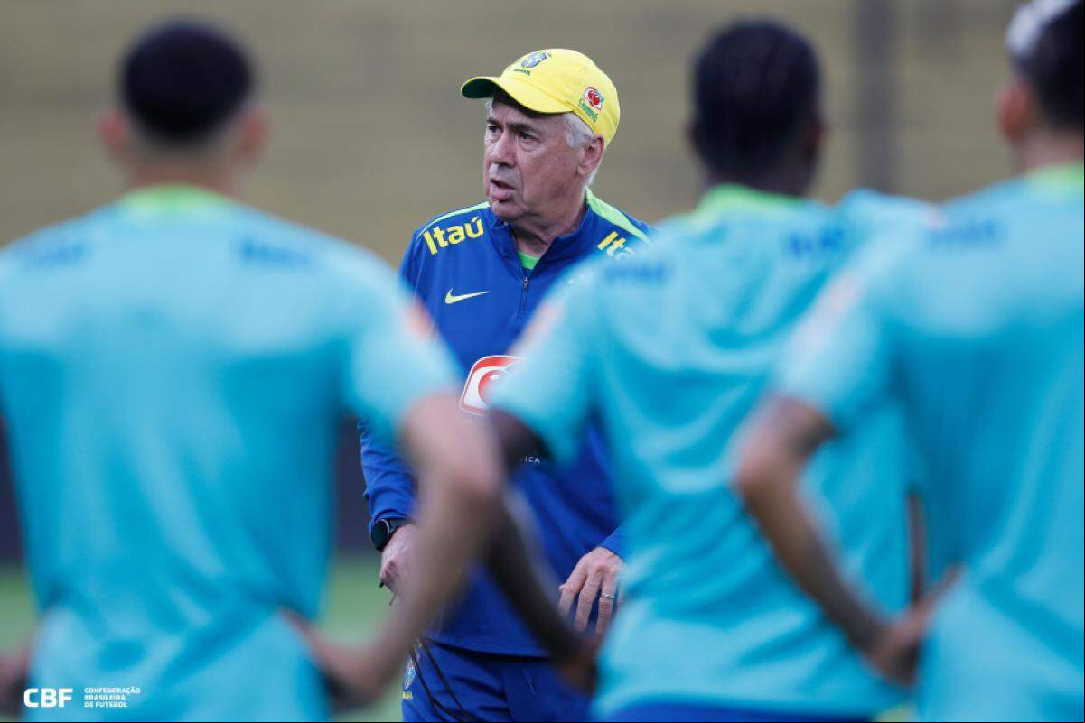 A seleção brasileira entra em campo ocupando a quarta posição da classificação com 21 pontos.
